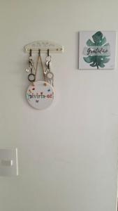 Amplo apartamento beira mar no centro de Balneário Camboriú