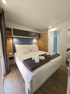 LAMA 650, campsite Soline, Biograd na Moru