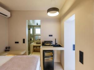 Jacuzzi Suite by Divalproperties-Mykonos