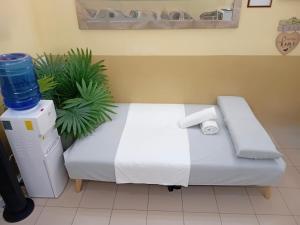 DaLei 2-330 Sleeps 8pax at Marina Spatial Condominium in Dumaguete City