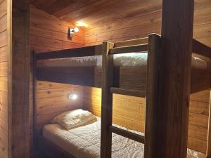 Appartement 6 pers. à Montgenèvre avec Parking - FR-1-330D-143