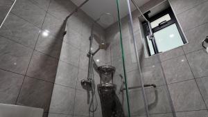 Apartment located near Two rivers, Village and UN embassy