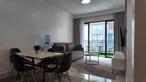 Apartment located near Two rivers, Village and UN embassy