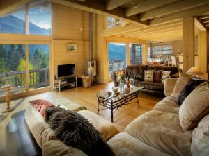 Chalet Fernuy - OVO Network