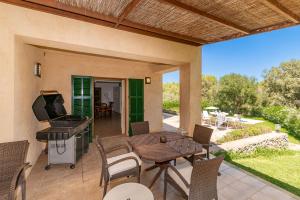 Villa Comellar by Sealand Villas