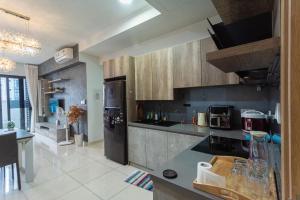 Modern Apartment Near Airport SGN 2BR,2WC Full Amenities