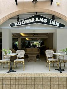 Boomerang Inn