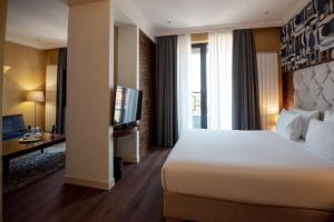 CRYSTAL Hotel Belgrade