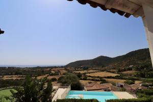 Alba Vista Mare - Apartment mit Meerblick und Pool Budoni, Sardinien