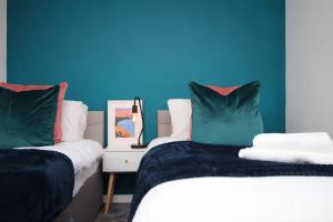 Home with Ocean View - Contractors and Families