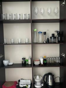 Acogedor Depto en centro Empresarial de Equipetrol