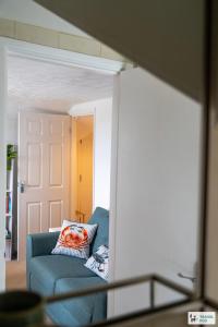 The Birds Nest - Free Parking!