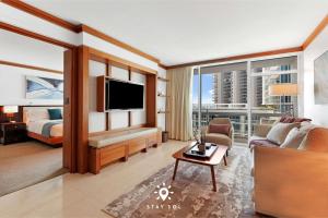 Spectacular 1-Bedroom Apartment Beach view