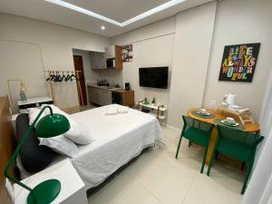 Lindo e luxuoso apto no coração de Copacabana