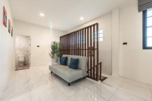 Areca Holiday Villa 3, Naiharn Beach