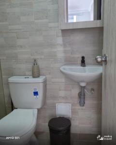 Apartamento en Armenia - Edificio Mediterráneo - Con Piscina - By Molca Travel