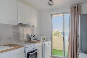 Appartement cosy avec vue sur la mer à Nice