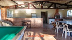 Sitio em Sarapui com Piscina e Lazer Completo