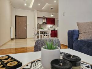 Lydias Central Apartment