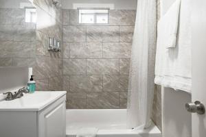WL3, Free parking and Coffee , Smart Tv , Fast Wi-Fi