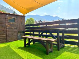 Apartament amb terrassa a Esterri by RURAL DÀNEU