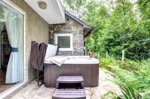 2 Bed in Pwllheli oc-wag560