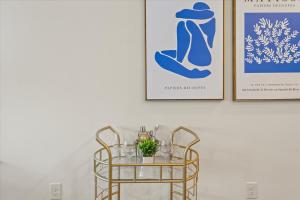 Luxe King 3BR Townhouse Uptown Charlotte