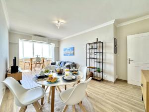 Quarteira Central Beach 5 by Homing