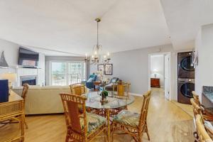 Beach Cottage 2202