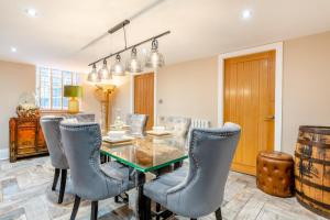 The Admirals Room - Whitby