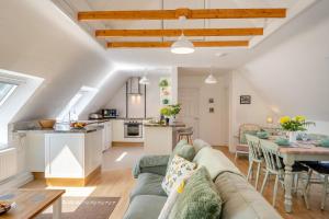 Mendip Mews - Shipham