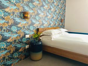 TrastevereHome - Cisterna Secrets at the Heart of Trastevere