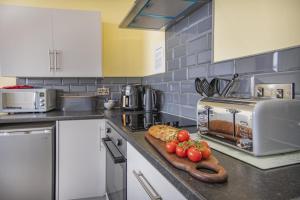 Bay View - Tenby Apartment