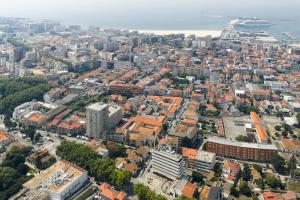 Casa dAbreu Neto - Sizas First Work