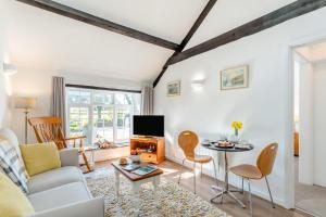 Willow Cottage - Bennetts Court