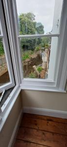 Brookside Lodge, central Dawlish