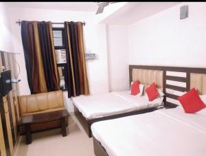 Hotel Prashant Palace