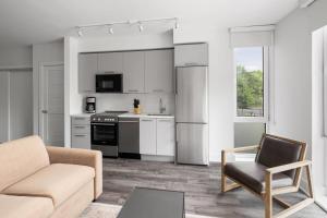 Reside Navy Yard, a Wyndham Residence