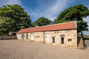 Hog Barn at Howe End