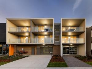 Hamilton Executive Apartments