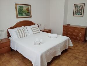 Casa Carolina Vista Lago e Giardino Privato a San Gimignano