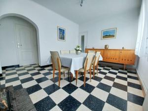 LEscapade Carvinoise, Parking, Jardin, au calme