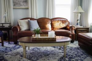 Coastal 3-BR Lower Near Lake MI and Downtown Sheboygan