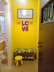 Creative & Colourful! 55sqm Apartment in Kypseli! - Ubytování bez kategorie ve městě Atény