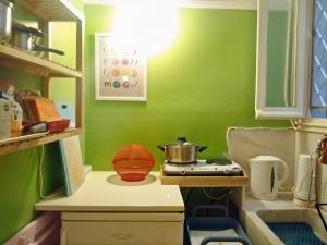 Creative & Colourful! 55sqm Apartment in Kypseli!
