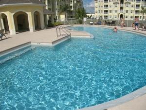 Beautiful 1st Floor Condo in Gated Cane Island, Close to Parks condo