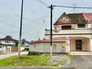 JB Town Landed Home near KSL Midvalley CIQ 4B3B