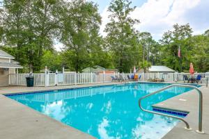 Resort Dock & Boat Ramp: Home w Wolf Bay Access