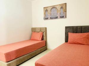 Sunset Eden sea view