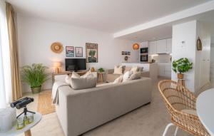 Experience Elevated Living at this Pure South Penthouse